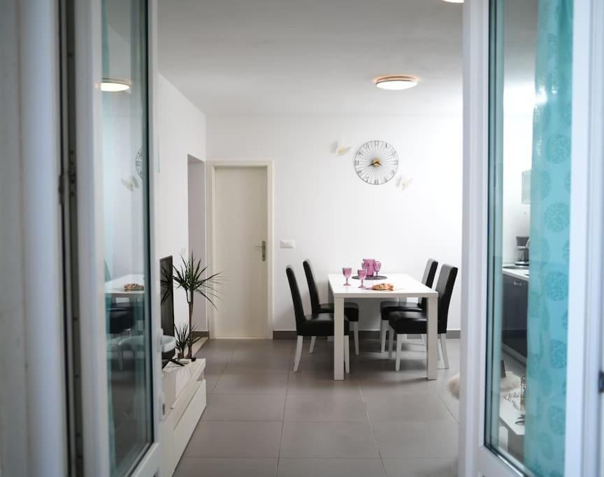 Wave N' Sea Apartment With A Private Pool Dubrownik Zewnętrze zdjęcie