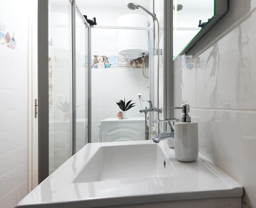 Wave N' Sea Apartment With A Private Pool Dubrownik Zewnętrze zdjęcie